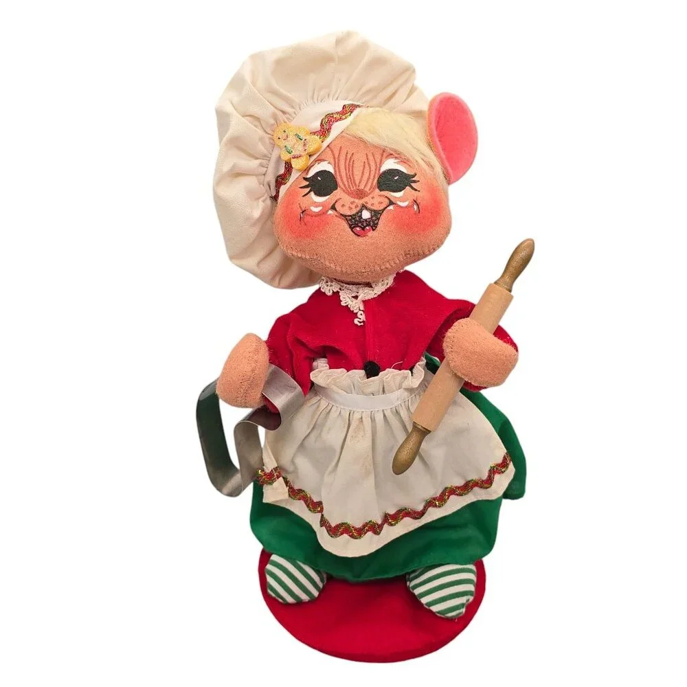 Annalee 2008 Chef Mouse Doll Rolling Pin & Cookie Cutter 10